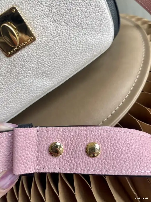 TENDER LOUIS VUITTON LOCKME 0423